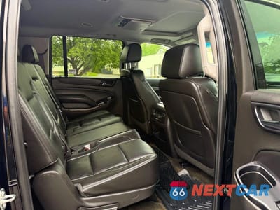Zdjęcie 6 z 10 samochodu: 2015 CHEVROLET SUBURBAN K1500 LT VIN:1GNSKJKC2FR694668 - miniatura