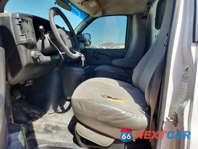 Zdjęcie 7 z 13 samochodu: 2014 CHEVROLET EXPRESS G1500 VIN:1GCSGAFX9E1103028 - miniatura