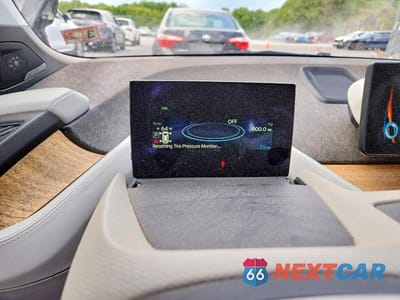 Zdjęcie 9 z 12 samochodu: 2014 BMW I3 REX VIN:WBY1Z4C51EVX62917 - miniatura