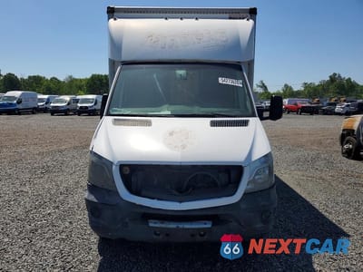 Piąte zdjęcie samochodu w środku: 2016 MERCEDES-BENZ SPRINTER 3500 VIN:WDAPF4DC9G9644551 - miniatura