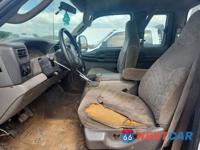 Zdjęcie 7 z 12 samochodu: 2000 FORD F350 SRW SUPER DUTY VIN:1FTSX31F9YED89924 - miniatura