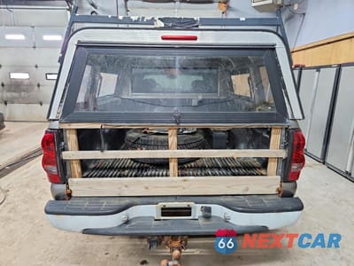 Zdjęcie 6 z 12 samochodu: 2006 CHEVROLET SILVERADO K1500 VIN:1GCEK19Z66Z298629 - miniatura