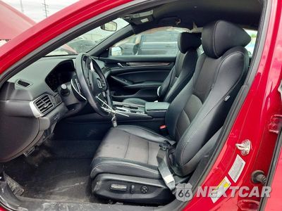 Zdjęcie 7 z 12 samochodu: 2018 HONDA ACCORD SPORT VIN:1HGCV1F32JA222087 - miniatura