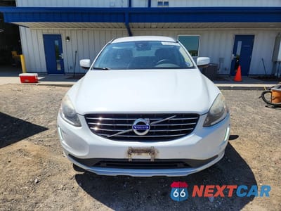 Piąte zdjęcie samochodu w środku: 2016 VOLVO XC60 T5 VIN:YV440MDJXG2814924 - miniatura