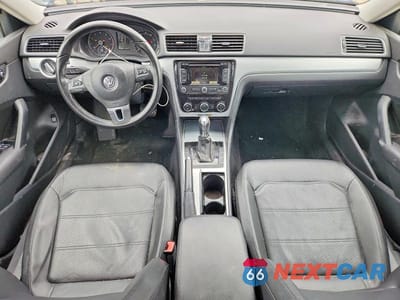 Zdjęcie 8 z 12 samochodu: 2012 VOLKSWAGEN PASSAT SE VIN:1VWBP7A33CC037520 - miniatura