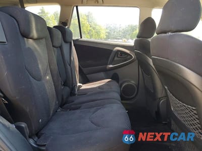 Zdjęcie 11 z 13 samochodu: 2006 TOYOTA RAV4 SPORT VIN:JTMBK32V865003463 - miniatura