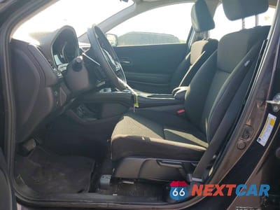Zdjęcie 7 z 13 samochodu: 2018 HONDA HR-V LX VIN:3CZRU5H33JM722689 - miniatura