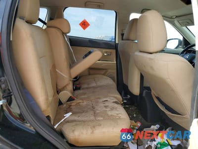 Zdjęcie 11 z 13 samochodu: 2016 MITSUBISHI OUTLANDER SE VIN:JA4AD3A35GZ004354 - miniatura
