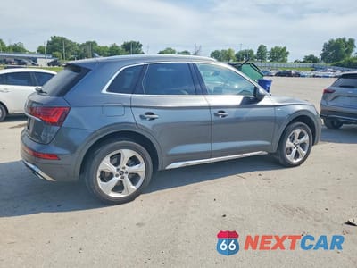 Trzecie zdjęcie samochodu z tyłu: 2023 AUDI Q5 PREMIUM PLUS 45 VIN:WA1EAAFY9P2171487 - miniatura