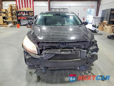 Piąte zdjęcie samochodu w środku: 2016 CHEVROLET MALIBU LIMITED LTZ VIN:1G11E5SA0GU125293 - miniatura