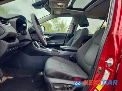 Zdjęcie 7 z 12 samochodu: 2024 TOYOTA RAV4 XLE VIN:2T3P1RFV5RW459701 - miniatura