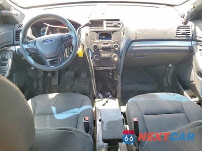Zdjęcie 8 z 13 samochodu: 2017 FORD EXPLORER POLICE INTERCEPTOR VIN:1FM5K8AR0HGC25531 - miniatura