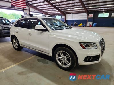 Czwarte zdjęcie samochodu z boku: 2015 AUDI Q5 PREMIUM PLUS VIN:WA1LFAFP0FA145932 - miniatura