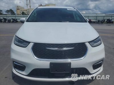 Piąte zdjęcie samochodu w środku: 2023 CHRYSLER PACIFICA TOURING L VIN:2C4RC1BG4PR529062 - miniatura