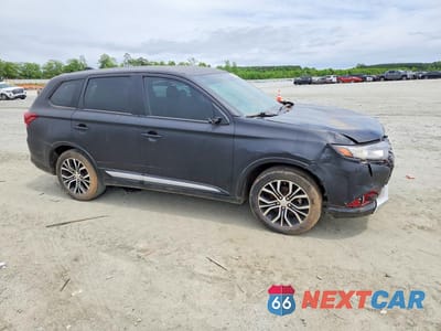 Czwarte zdjęcie samochodu z boku: 2018 MITSUBISHI OUTLANDER SE VIN:JA4AD3A39JZ035453 - miniatura