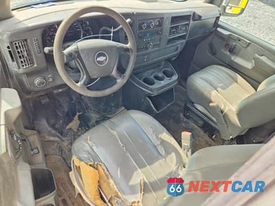 Zdjęcie 8 z 13 samochodu: 2009 CHEVROLET EXPRESS G2500 VIN:1GCGG25C091108487 - miniatura