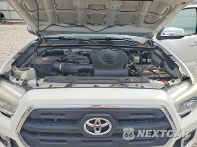 Zdjęcie 11 z 12 samochodu: 2017 TOYOTA TACOMA LIMITED VIN:5TFEZ5CN2HX022052 - miniatura