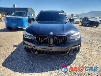 Piąte zdjęcie samochodu w środku: 2019 BMW X3 XDRIVEM40I VIN:5UXTS3C58KLR73871 - miniatura