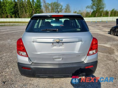 Zdjęcie 6 z 12 samochodu: 2016 CHEVROLET TRAX LS VIN:3GNCJKSB1GL273425 - miniatura