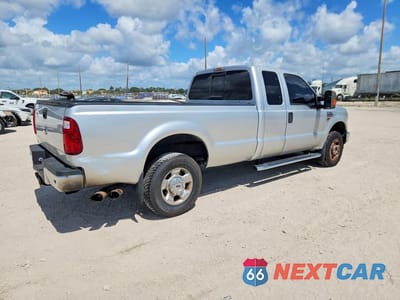 Trzecie zdjęcie samochodu z tyłu: 2010 FORD F250 SUPER DUTY VIN:1FTSX2BR3AEA53162 - miniatura
