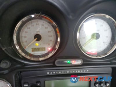 Zdjęcie 7 z 9 samochodu: 2011 HARLEY-DAVIDSON FLHX VIN:1HD1KB413BB646149 - miniatura