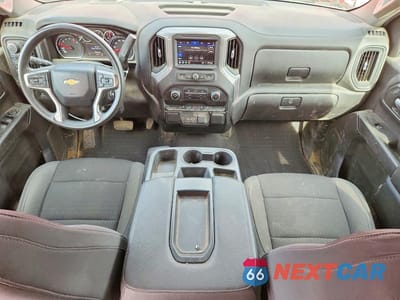 Zdjęcie 8 z 12 samochodu: 2022 CHEVROLET SILVERADO LTD K1500 CUSTOM VIN:3GCPYBEK4NG143615 - miniatura