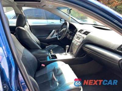 Piąte zdjęcie samochodu w środku: 2008 TOYOTA CAMRY SE V6 VIN:4T1BK46K78U065981 - miniatura
