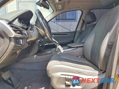 Zdjęcie 7 z 13 samochodu: 2016 BMW X5 XDR40E VIN:5UXKT0C59G0S75849 - miniatura