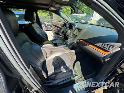 Piąte zdjęcie samochodu w środku: 2018 LINCOLN TOWNHOUSE MKT VIN:2LMHJ5NK7JBL02473 - miniatura