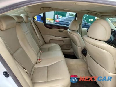 Zdjęcie 10 z 12 samochodu: 2012 LEXUS LS 460L VIN:JTHGL5EF0C5045204 - miniatura