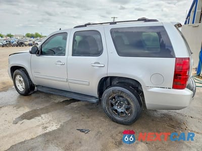 Drugie zdjęcie samochodu z przodu: 2013 CHEVROLET TAHOE C1500 LT VIN:1GNSCBE06DR301613 - miniatura