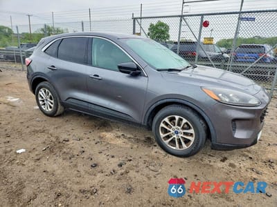 Czwarte zdjęcie samochodu z boku: 2022 FORD ESCAPE SE VIN:1FMCU0G69NUA24997 - miniatura