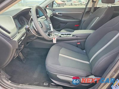 Zdjęcie 7 z 13 samochodu: 2023 HYUNDAI SONATA HYBRID BLUE VIN:KMHL24JJ5PA076464 - miniatura