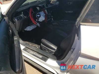 Zdjęcie 7 z 12 samochodu: 2019 FORD MUSTANG GT VIN:1FA6P8CF4K5125258 - miniatura