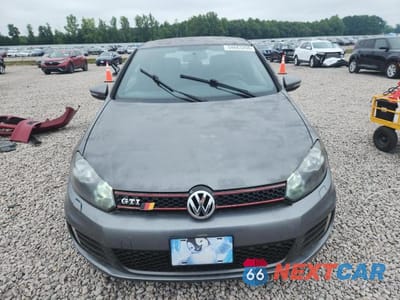 Piąte zdjęcie samochodu w środku: 2011 VOLKSWAGEN GTI VIN:WVWFV7AJ9BW119838 - miniatura