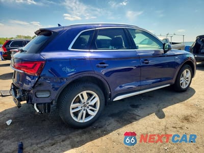 Trzecie zdjęcie samochodu z tyłu: 2022 AUDI Q5 PREMIUM 45 VIN:WA1GAAFY0N2032726 - miniatura