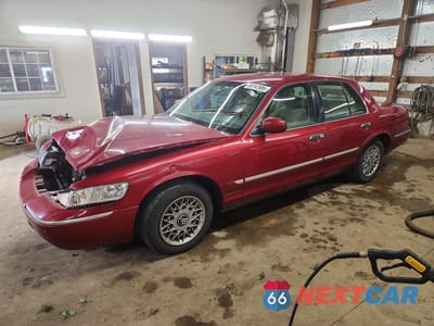 2000 MERCURY GRAND MARQUIS GS 2MEFM74W5YX662299 - główne zdjęcie licytacji z USA - miniatura