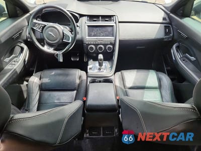 Zdjęcie 8 z 12 samochodu: 2018 JAGUAR E-PACE R-DYNAMIC SE VIN:SADFL2GX8J1Z32754 - miniatura