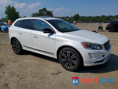 Czwarte zdjęcie samochodu z boku: 2017 VOLVO XC60 T5 DYNAMIC VIN:YV440MDR7H2222680 - miniatura