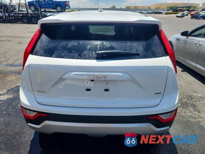 Zdjęcie 6 z 12 samochodu: 2026 KIA NIRO LX VIN:KNDCP3LE3T5337626 - miniatura