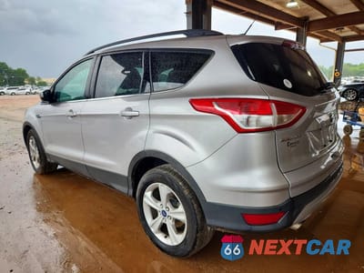 Drugie zdjęcie samochodu z przodu: 2014 FORD ESCAPE SE VIN:1FMCU0GX7EUC81553 - miniatura