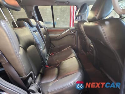 Zdjęcie 11 z 13 samochodu: 2010 NISSAN PATHFINDER S VIN:5N1AR1NB5AC614418 - miniatura