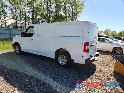 Drugie zdjęcie samochodu z przodu: 2017 NISSAN NV 2500 HD SV VIN:1N6BF0KY8HN807470 - miniatura
