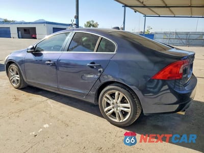 Drugie zdjęcie samochodu z przodu: 2013 VOLVO S60 T5 VIN:YV1612FS7D2202589 - miniatura