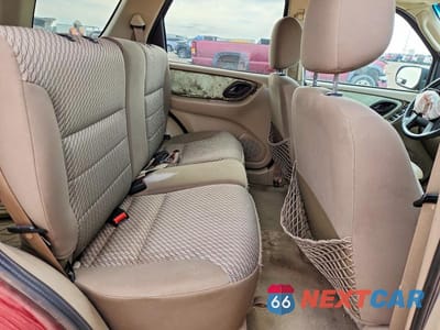 Zdjęcie 11 z 13 samochodu: 2004 FORD ESCAPE XLT VIN:1FMYU93174DA21812 - miniatura