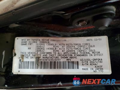 Zdjęcie 13 z 13 samochodu: 2002 LEXUS LX 470 VIN:JTJHT00W723516093 - miniatura