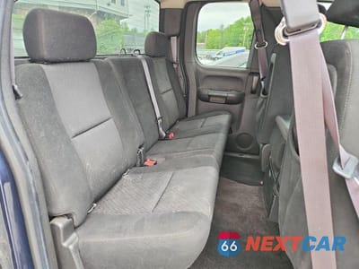 Zdjęcie 10 z 12 samochodu: 2011 CHEVROLET SILVERADO K1500 LT VIN:1GCRKSE3XBZ439902 - miniatura