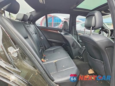 Zdjęcie 10 z 12 samochodu: 2012 MERCEDES-BENZ C 300 4MATIC VIN:WDDGF8BB5CR192497 - miniatura