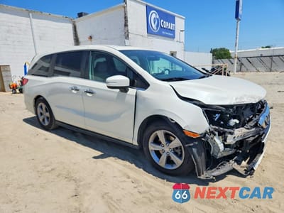 Czwarte zdjęcie samochodu z boku: 2019 HONDA ODYSSEY EXL VIN:5FNRL6H73KB011078 - miniatura