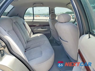 Zdjęcie 10 z 12 samochodu: 2002 MERCURY GRAND MARQUIS LS VIN:2MEFM75W32X654854 - miniatura